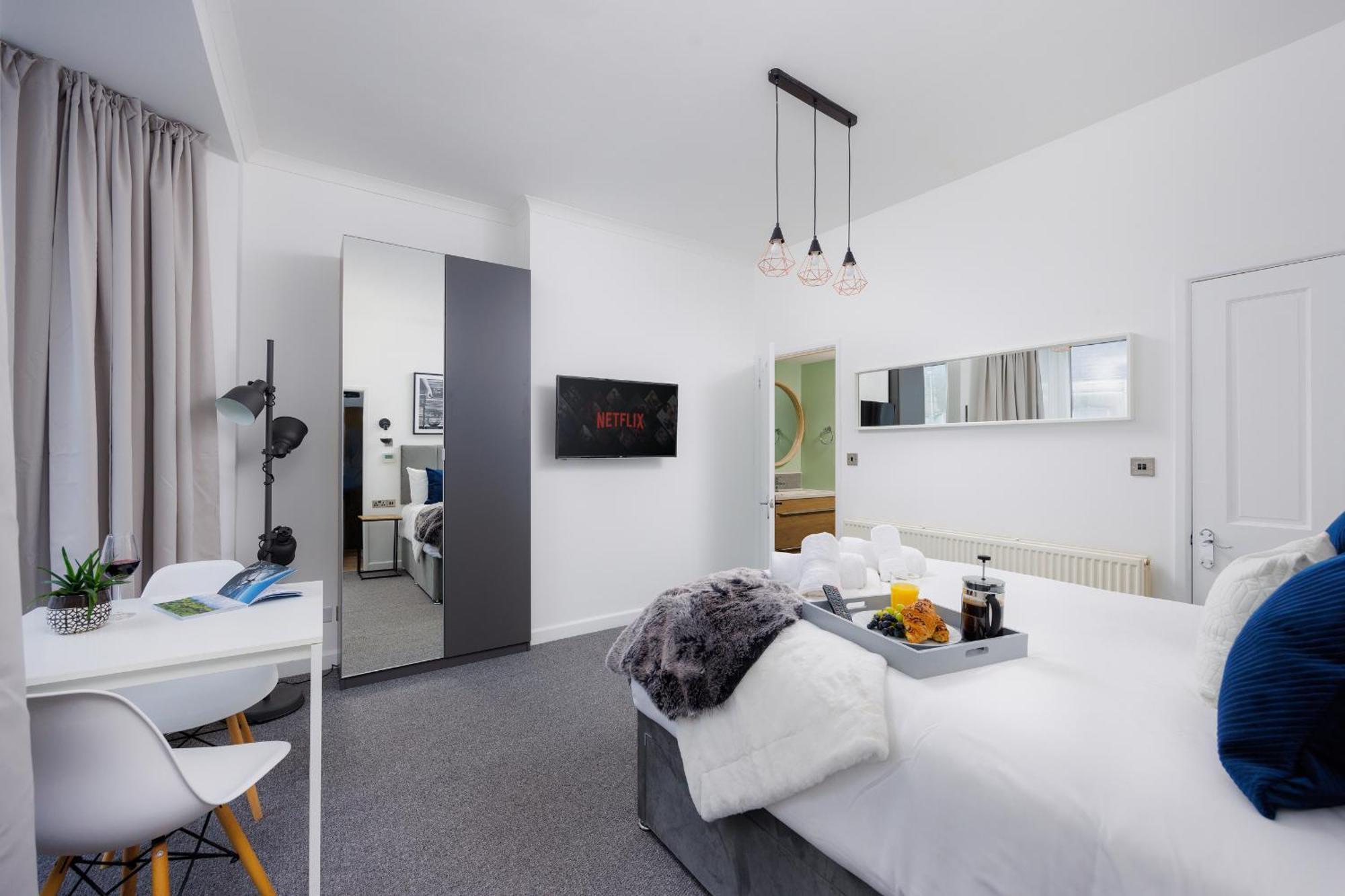 Stunning - Sleeps 2 - Habita Apartment